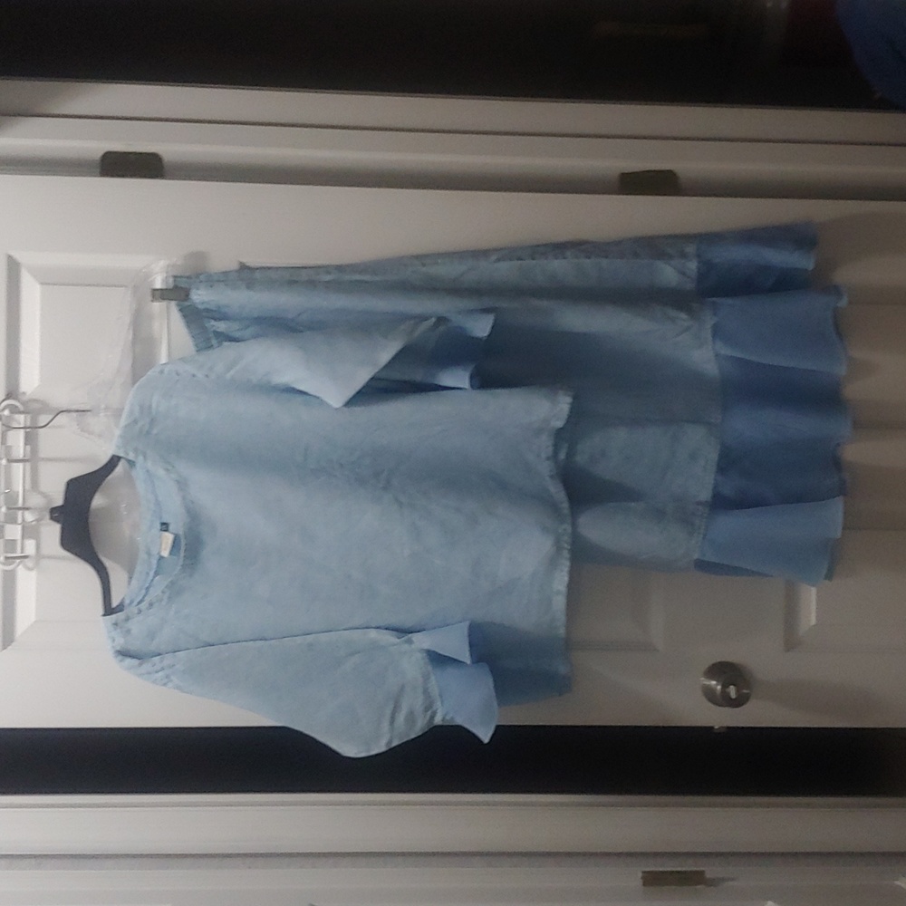 Ladies skirt set